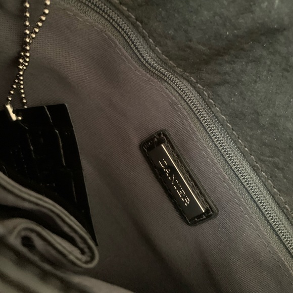 Danier Clutch Purse - Picture 4 of 4